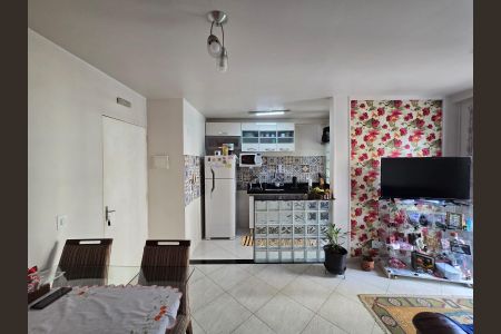 Sala  de apartamento para alugar com 2 quartos, 54m² em Jardim Albertina, Guarulhos