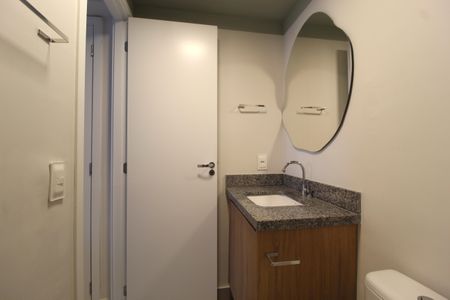 Apartamento à venda com 25m², 1 quarto e sem vagaBanheiro da Suíte