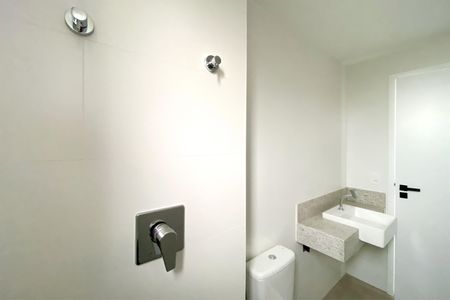 Apartamento à venda com 73m², 3 quartos e 2 vagasBanheiro da Suíte 1
