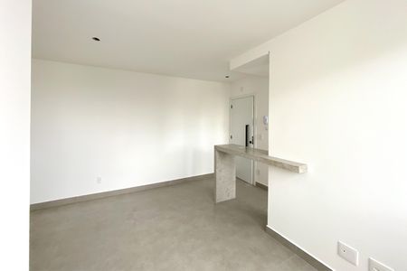 Sala de apartamento à venda com 3 quartos, 73m² em Santa Efigênia, Belo Horizonte