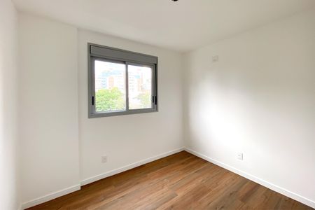Apartamento à venda com 73m², 3 quartos e 2 vagasSemi suite 1