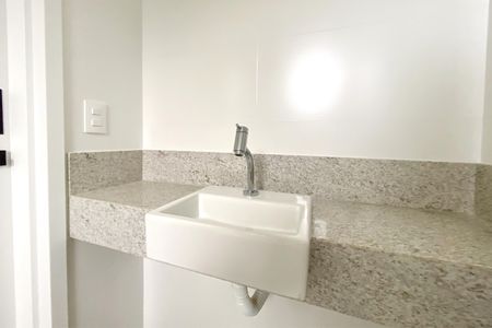 Apartamento à venda com 73m², 3 quartos e 2 vagasBanheiro das Semi suites
