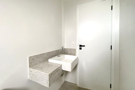 Apartamento à venda com 73m², 3 quartos e 2 vagasBanheiro da Suíte 1