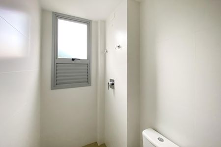 Apartamento à venda com 73m², 3 quartos e 2 vagasBanheiro das Semi suites
