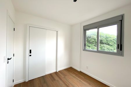 Apartamento à venda com 73m², 3 quartos e 2 vagasSemi suite 1