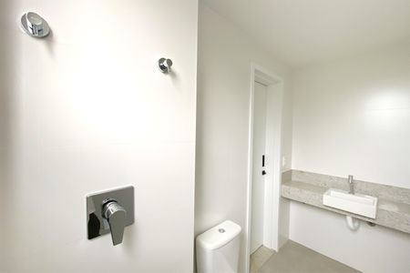 Apartamento à venda com 73m², 3 quartos e 2 vagasBanheiro das Semi suites