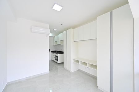 Sala/Quarto de kitnet/studio para alugar com 1 quarto, 26m² em Vila Clementino, São Paulo