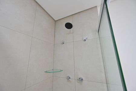 Banheiro Social de kitnet/studio para alugar com 1 quarto, 26m² em Vila Clementino, São Paulo