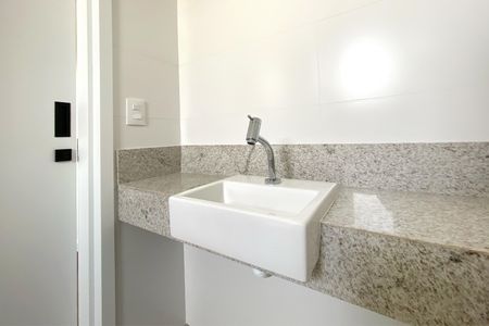 Apartamento à venda com 73m², 3 quartos e 2 vagasBanheiro das Semi suites