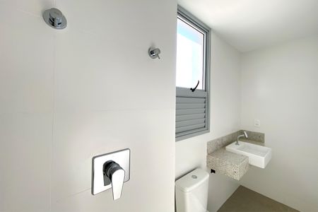 Apartamento à venda com 60m², 2 quartos e 1 vagaBanheiro da Suíte