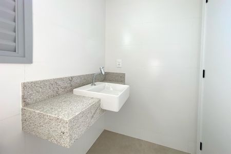 Apartamento à venda com 60m², 2 quartos e 1 vagaBanheiro da Suíte