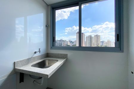 Apartamento à venda com 60m², 2 quartos e 1 vagaÁrea de Serviço