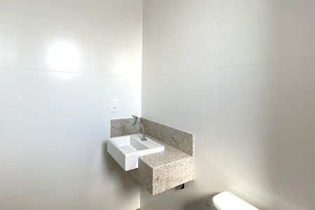 Apartamento à venda com 60m², 2 quartos e 1 vagaBanheiro da Suíte 2