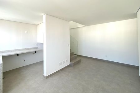 Apartamento à venda com 122m², 2 quartos e 2 vagasSala
