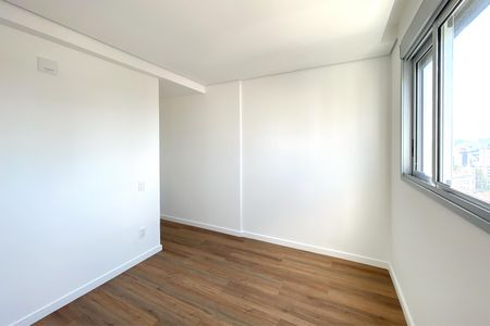 Apartamento à venda com 122m², 2 quartos e 2 vagasSuite