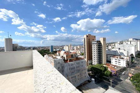 Apartamento à venda com 122m², 2 quartos e 2 vagasCobertura