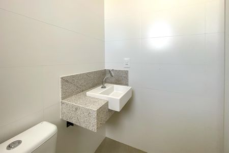 Apartamento à venda com 122m², 2 quartos e 2 vagasBanheiro da Suíte 2