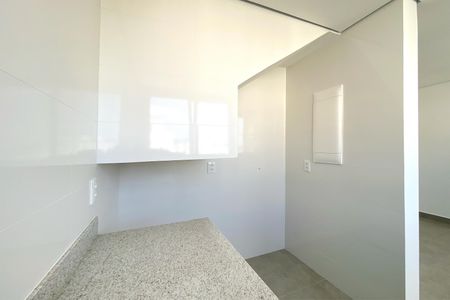 Apartamento à venda com 122m², 2 quartos e 2 vagasCozinha