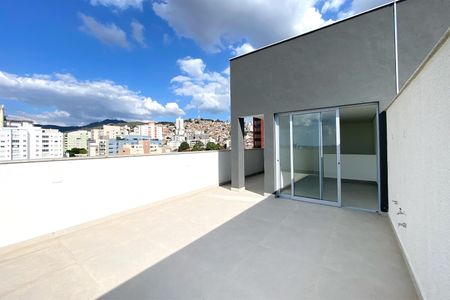 Apartamento à venda com 122m², 2 quartos e 2 vagasCobertura