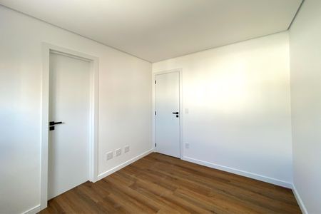 Apartamento à venda com 122m², 2 quartos e 2 vagasSuite 2