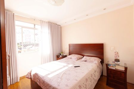 Apartamento para alugar com 90m², 3 quartos e 2 vagas