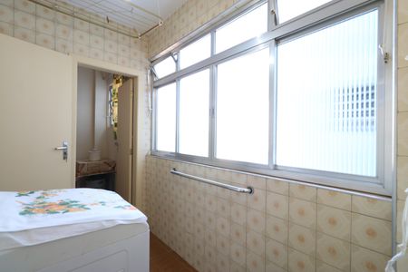 Apartamento para alugar com 107m², 2 quartos e sem vagaÁrea de Serviço