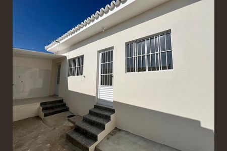 Casa para alugar com 49m², 1 quarto e 1 vagaFachada