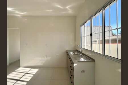 Casa para alugar com 49m², 1 quarto e 1 vagaCozinha 
