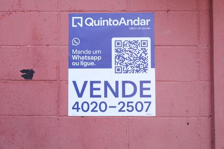 Apartamento à venda com 60m², 2 quartos e 1 vagaPlaca instalada na fachada do condomínio - Código da placa: HBJM-2