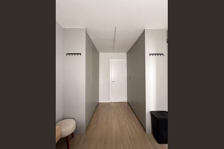 Apartamento à venda com 117m², 4 quartos e 2 vagasCorredor