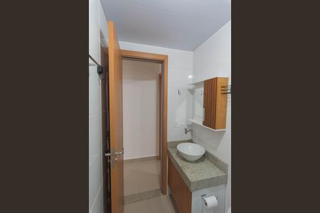 Apartamento para alugar com 46m², 2 quartos e 1 vaga Apartamento para alugar com 46m², 2 quartos e 1 vagaBanheiro