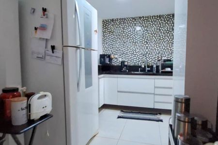 Casa de condomínio à venda com 145m², 3 quartos e 2 vagasCozinha