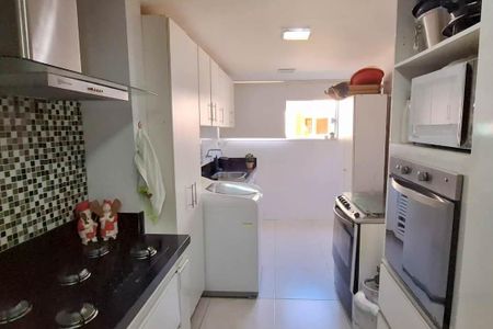 Casa de condomínio à venda com 145m², 3 quartos e 2 vagasÁrea de Serviço