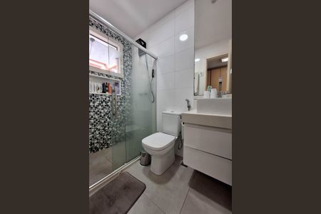 Casa de condomínio à venda com 145m², 3 quartos e 2 vagasBanheiro da Suíte 2
