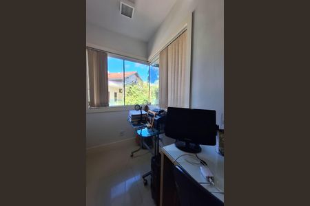 Casa de condomínio à venda com 145m², 3 quartos e 2 vagasSuíte 2