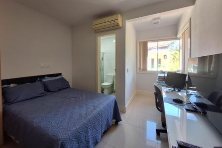 Casa de condomínio à venda com 145m², 3 quartos e 2 vagasSuíte 2