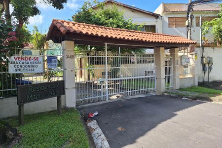 Casa de condomínio à venda com 145m², 3 quartos e 2 vagasplaca