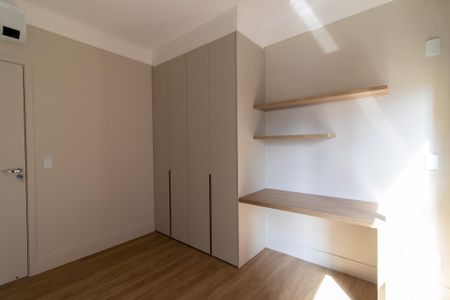 Apartamento para alugar com 127m², 3 quartos e 2 vagasQuarto 2