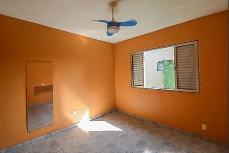 Casa à venda com 125m², 2 quartos e 2 vagasQuarto 2