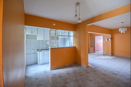 Casa à venda com 125m², 2 quartos e 2 vagasCozinha