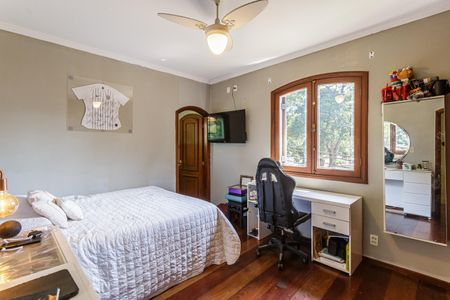Suíte 1 de casa à venda com 3 quartos, 220m² em Indianópolis, São Paulo
