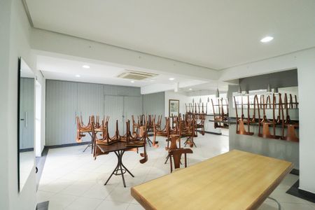 Apartamento à venda com 134m², 3 quartos e 2 vagas Apartamento à venda com 134m², 3 quartos e 2 vagasSalão de Festas