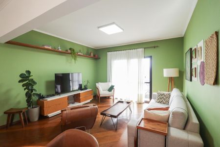 Apartamento à venda com 134m², 3 quartos e 2 vagas Apartamento à venda com 134m², 3 quartos e 2 vagasSala