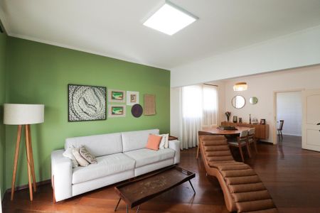 Apartamento à venda com 134m², 3 quartos e 2 vagas Apartamento à venda com 134m², 3 quartos e 2 vagasSala