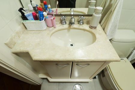 Apartamento à venda com 134m², 3 quartos e 2 vagas Apartamento à venda com 134m², 3 quartos e 2 vagasBanheiro Social
