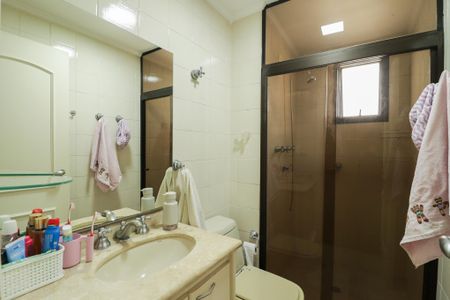 Apartamento à venda com 134m², 3 quartos e 2 vagas Apartamento à venda com 134m², 3 quartos e 2 vagasBanheiro Social