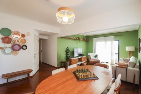 Apartamento à venda com 134m², 3 quartos e 2 vagas Apartamento à venda com 134m², 3 quartos e 2 vagasSala