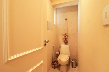 Apartamento à venda com 134m², 3 quartos e 2 vagas Apartamento à venda com 134m², 3 quartos e 2 vagasLavabo