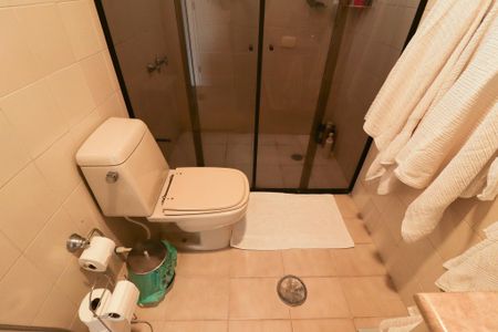 Apartamento à venda com 134m², 3 quartos e 2 vagas Apartamento à venda com 134m², 3 quartos e 2 vagasBanheiro da Suíte