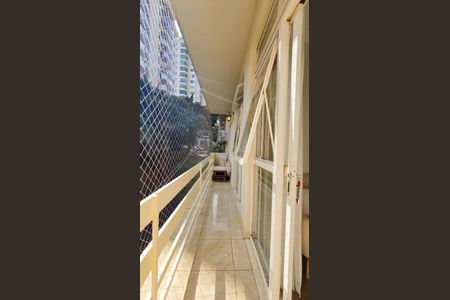 Apartamento à venda com 110m², 3 quartos e 1 vagaVaranda do Quarto